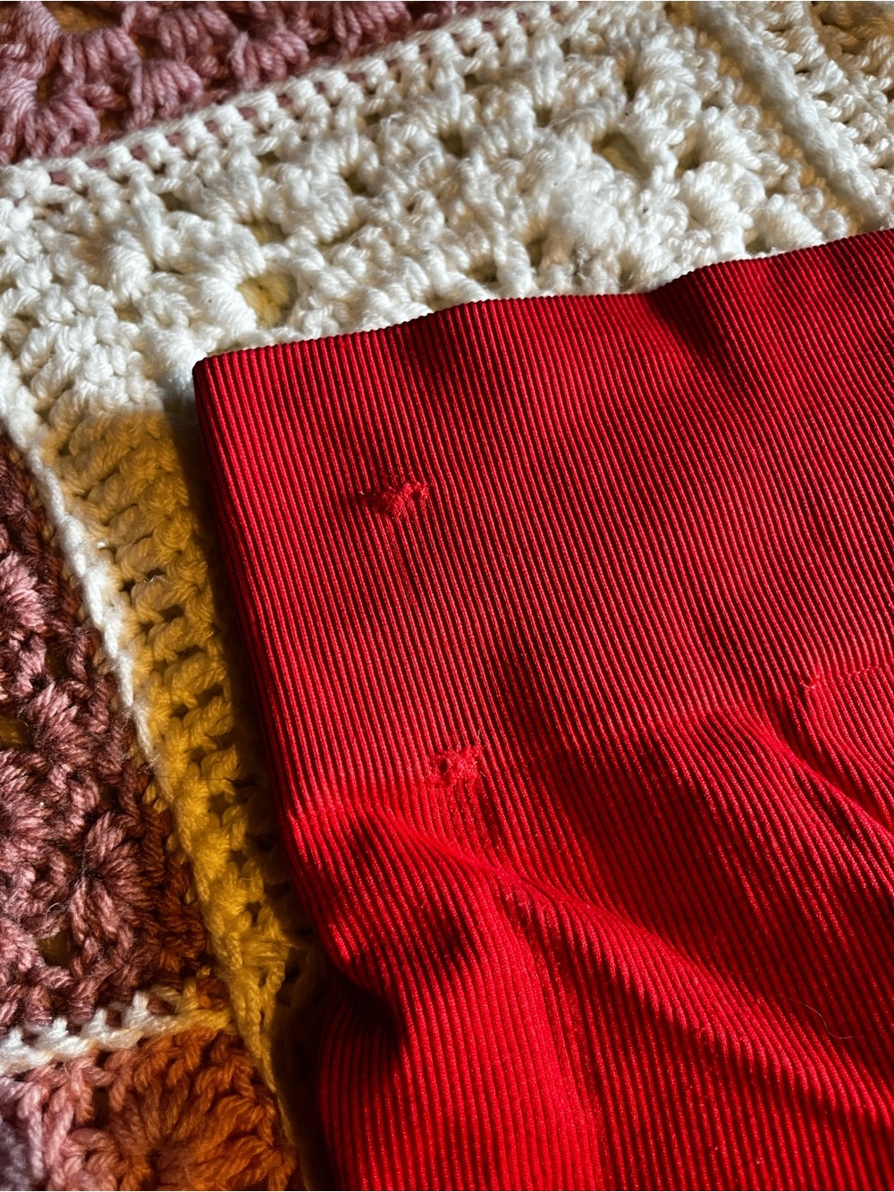 TNA Red Ribbed Workout Set - Picture 5 of 8